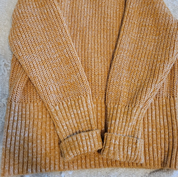 Univeral Thread - Picture 2 of 3